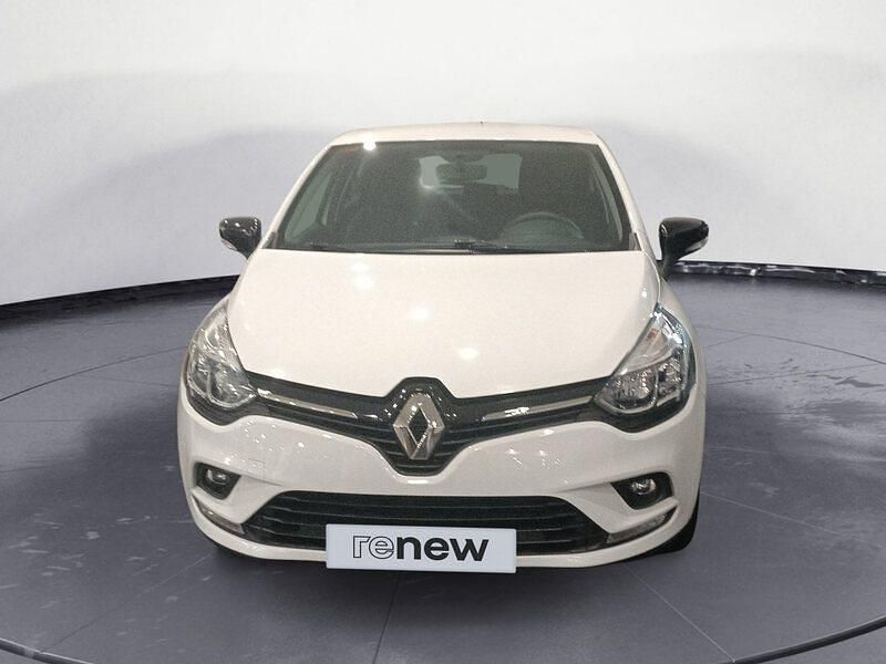 Usado Renault Clio IV LIMITED 90 CV (66 kW) 2017 Blanco Berlina
