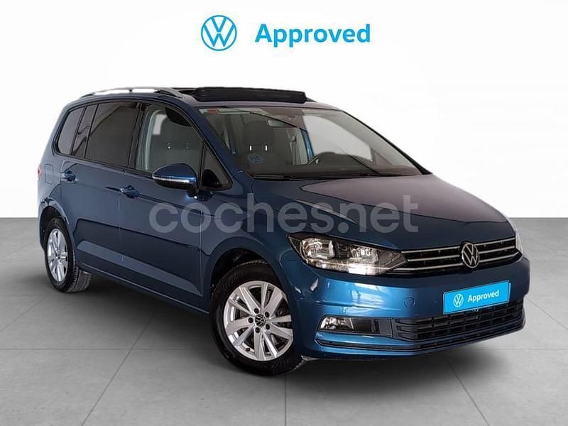 Azul Usado 2021 VW Touran Advance Monovolumen | 23.490 € (Precio justo) - Imagen 1/4