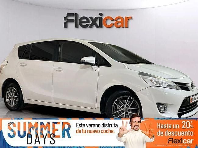 Usado Toyota Verso Comfort 147 CV (108 kW) 2015 Blanco Monovolumen