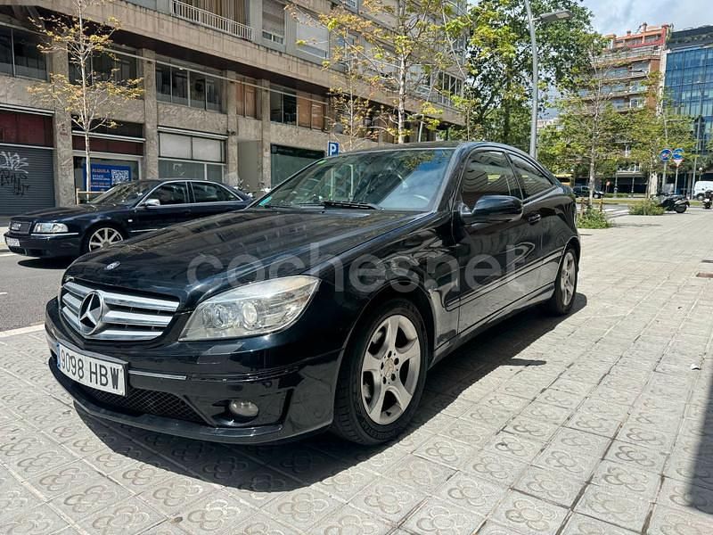 Negro Usado 2011 Mercedes 180 Berlina | 6990 € - Imagen 1/4