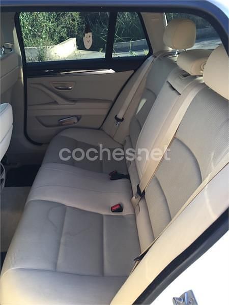 Usado BMW 520 177 CV (130 kW) 2011 Blanco Familiar