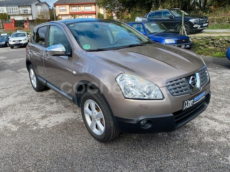 Gris / plata Usado 2009 Nissan Qashqai SUV | 7490 € (Un poco caro) - Imagen 1/4