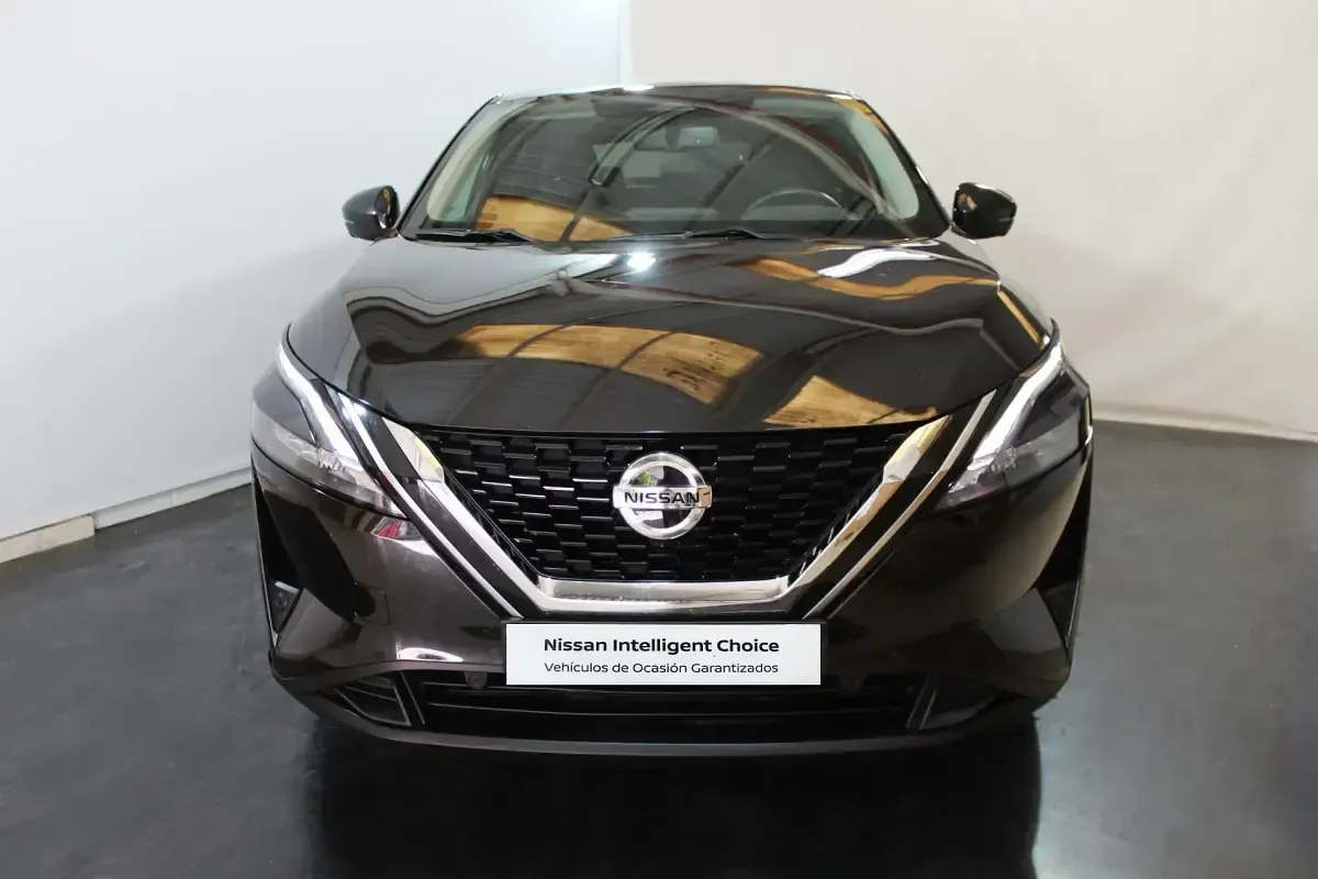 Usado Nissan Qashqai 140 CV (102 kW) 2022 Negro SUV