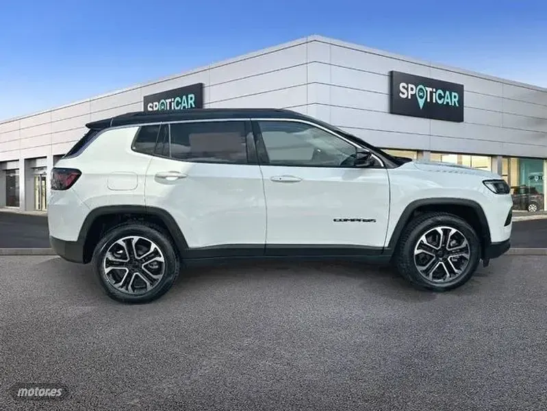 Usado Jeep Compass Limited 190 CV (139 kW) 2024 Blanco SUV