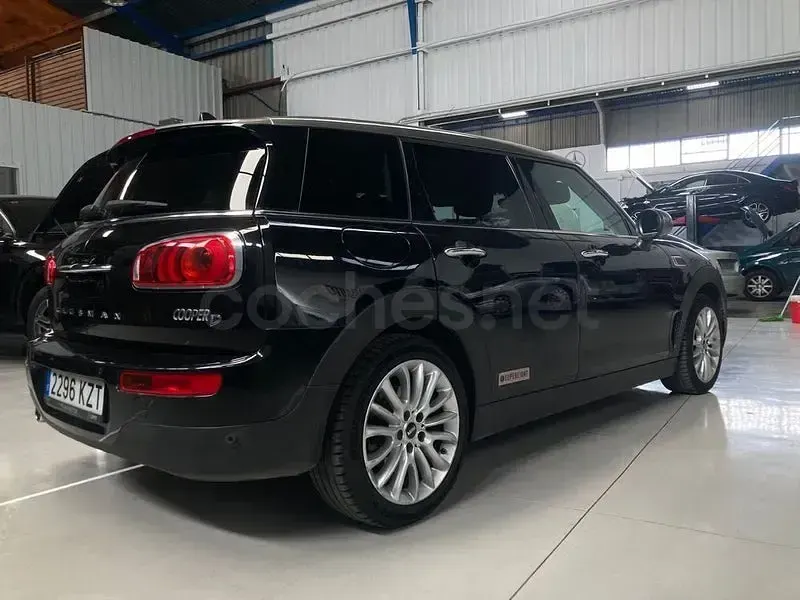 Usado Mini Cooper D Clubman 150 CV (110 kW) 2019 Negro Familiar