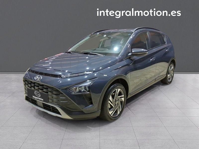 Gris Usado 2023 Hyundai Bayon SUV | 14.900 € (Precio justo) - Imagen 1/4