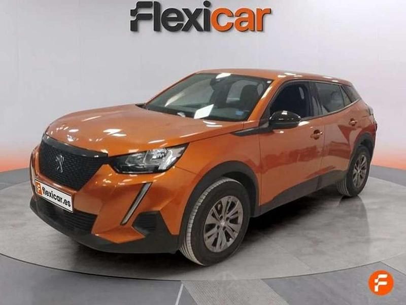 Usado Peugeot 2008 Active 101 CV (74 kW) 2023 Naranja SUV