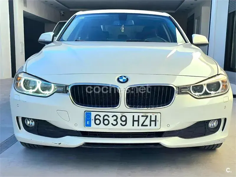 Usado BMW 318 143 CV (105 kW) 2014 Blanco Berlina