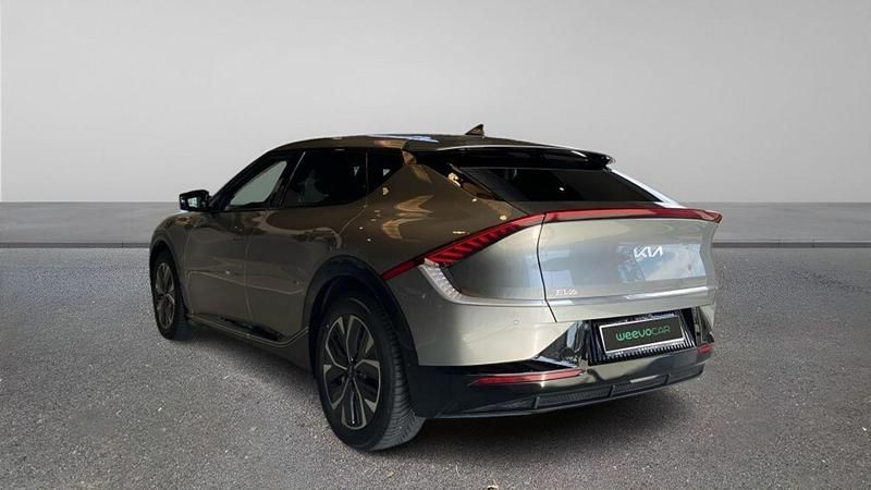Usado Kia EV6 Air 125 kW (171 CV) 2022 Gris SUV