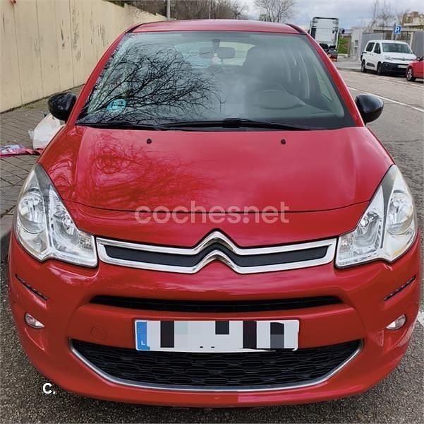 Usado Citroën C3 Live 68 CV (50 kW) 2016 Rojo Berlina