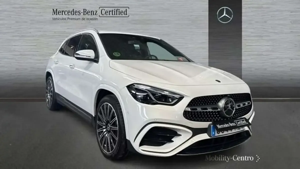 Usado Mercedes GLA220 190 CV (139 kW) 2025 Blanco SUV