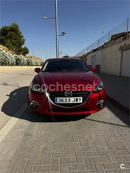 Usado Mazda 3 105 CV (77 kW) 2017 Rojo Berlina