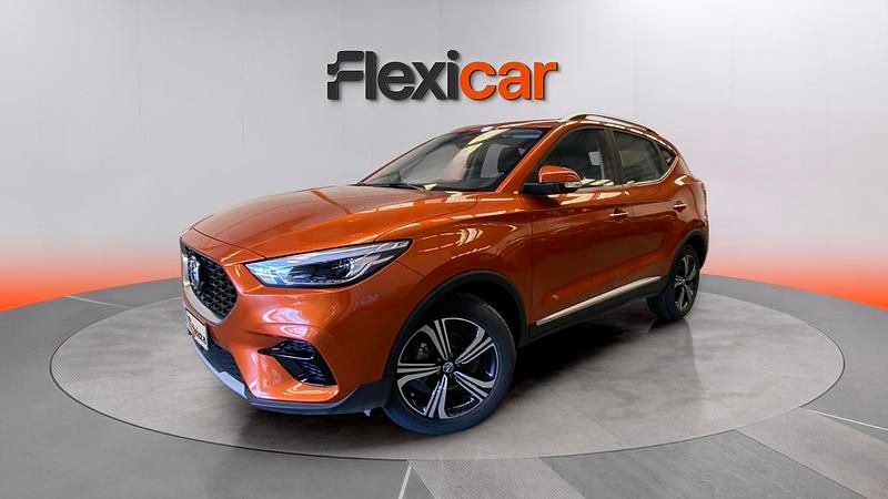Usado MG ZS Luxury 106 CV (77 kW) 2025 Naranja SUV