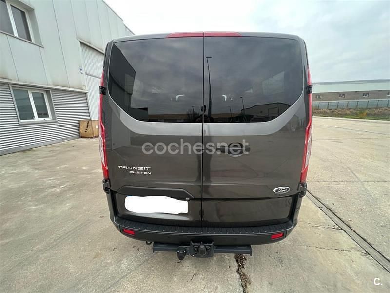 Usado Ford Transit Custom Nugget 130 CV (95 kW) 2022 Gris / plata Monovolumen