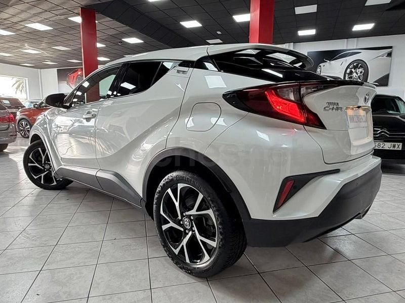 Usado Toyota C-HR Advance 122 CV (89 kW) 2020 Blanco SUV