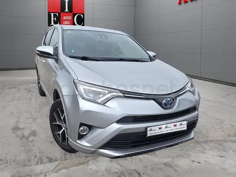 Usado Toyota RAV4 Hybrid Advance 197 CV (144 kW) 2016 Gris / plata SUV