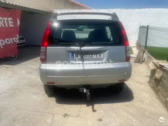 Usado Honda HR-V 105 CV (77 kW) 2000 Gris / plata SUV