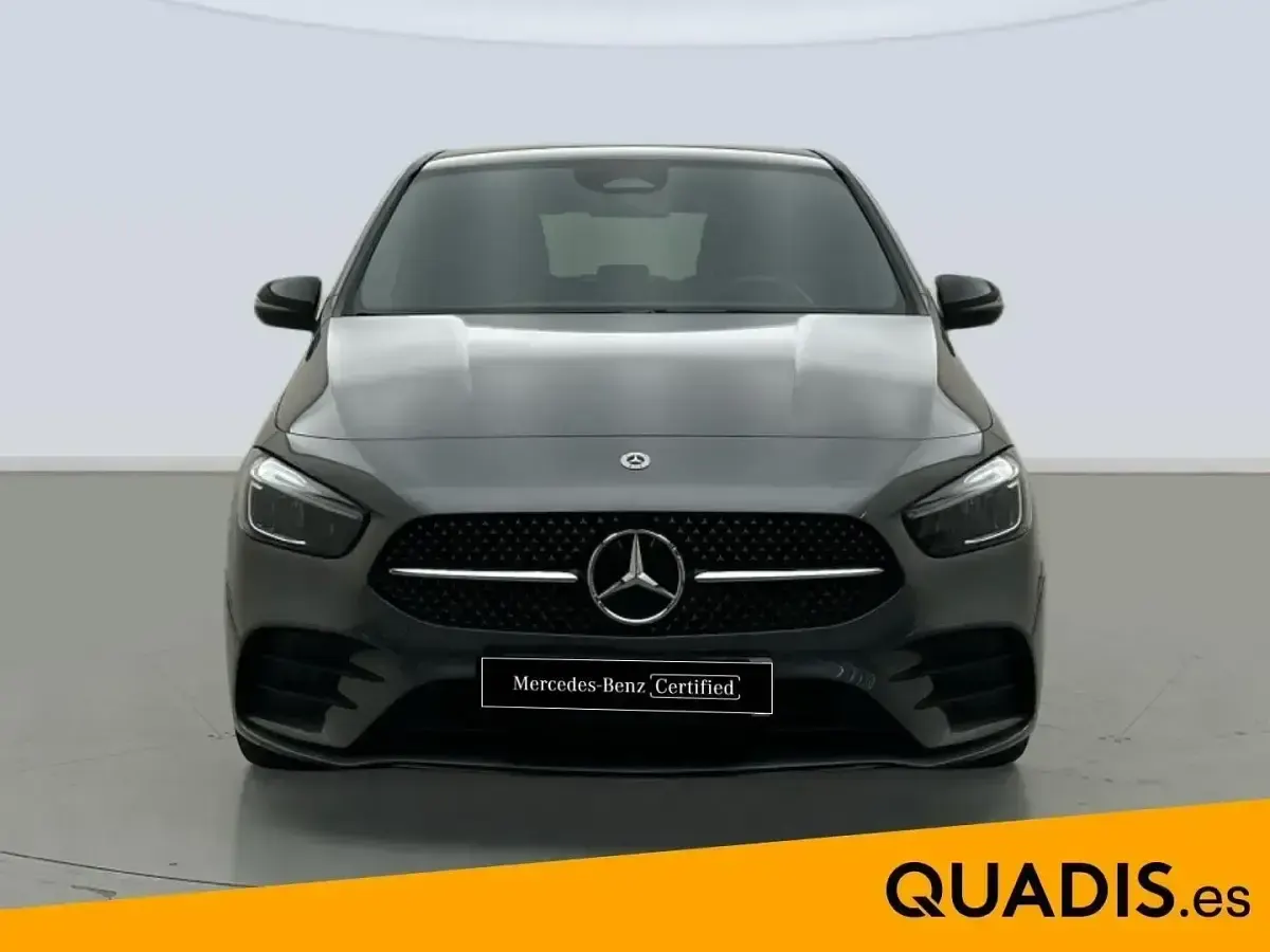 Usado Mercedes B200 150 CV (110 kW) 2025 Gris Utilitario