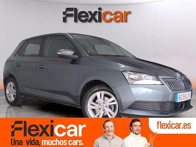 Usado Skoda Fabia Ambition 95 CV (69 kW) 2020 Gris Utilitario