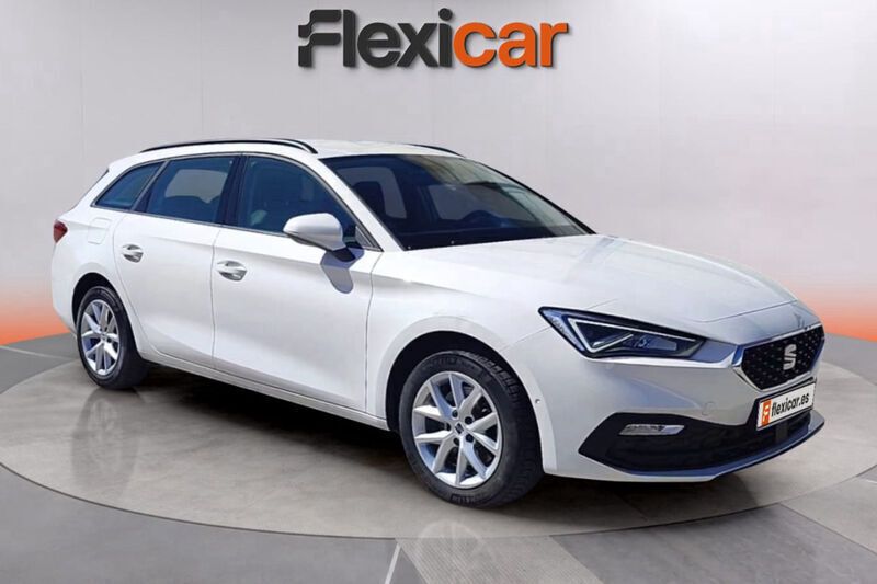Blanco Usado 2021 Seat Leon Reference Berlina | 13.290 € (Precio justo) - Imagen 1/4