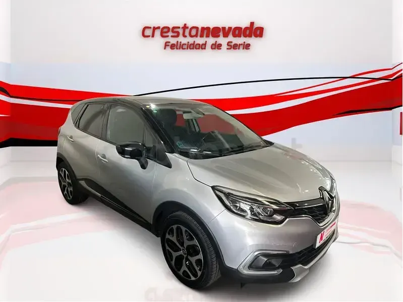 Usado Renault Captur Zen 90 CV (66 kW) 2019 Gris / plata SUV