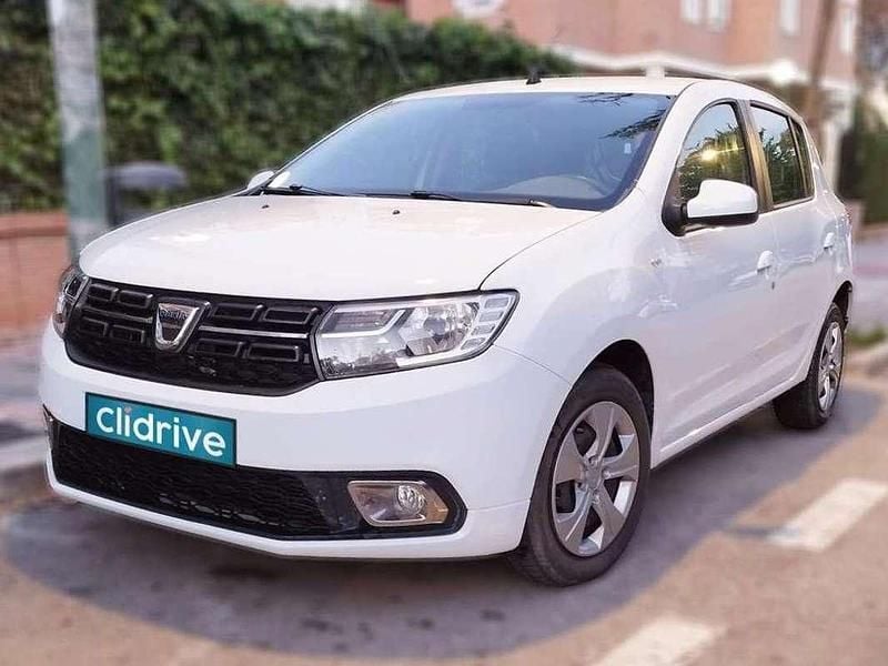 Usado Dacia Sandero Comfort 95 CV (69 kW) 2020 Blanco Utilitario