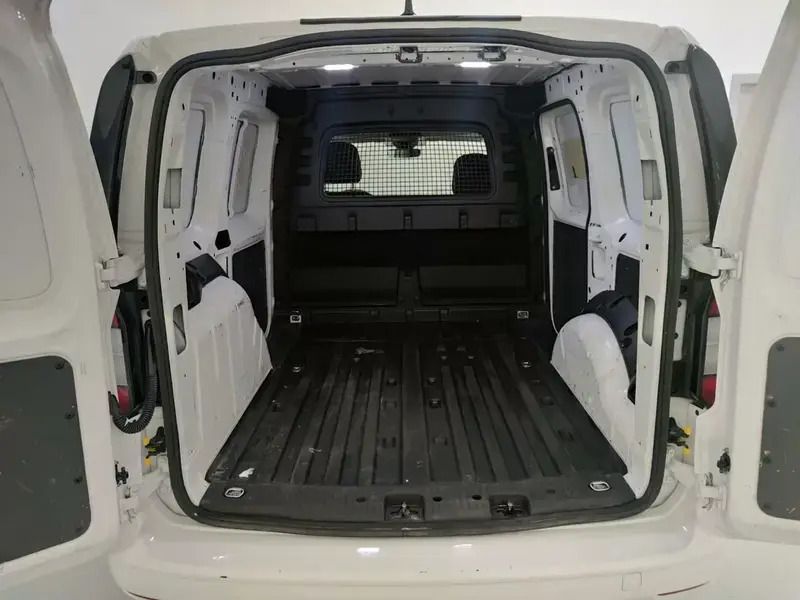 Usado VW Caddy 102 CV (75 kW) 2021 Monovolumen