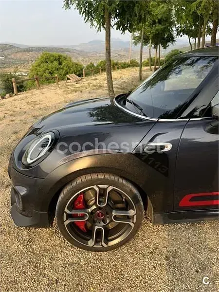 Usado Mini John Cooper Works 306 CV (225 kW) 2020 Gris / plata Utilitario