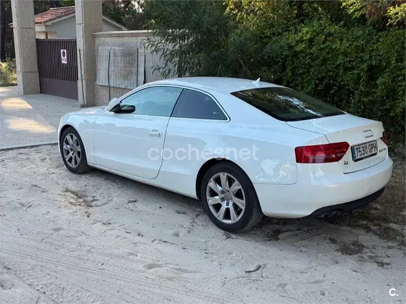 Usado Audi A5 170 CV (125 kW) 2009 Blanco Coupe