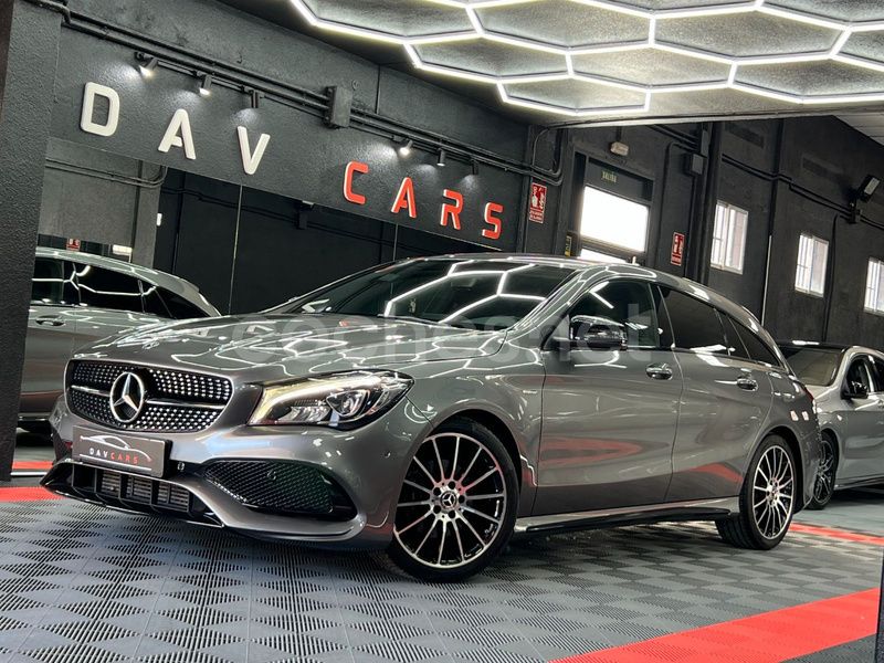 Gris / plata Usado 2018 Mercedes CLA200 Shooting Brake Familiar | 19.990 € (Precio justo) - Imagen 1/4