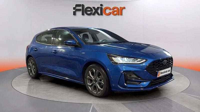 Usado Ford Focus ST-Line X 125 CV (91 kW) 2023 Azul Berlina