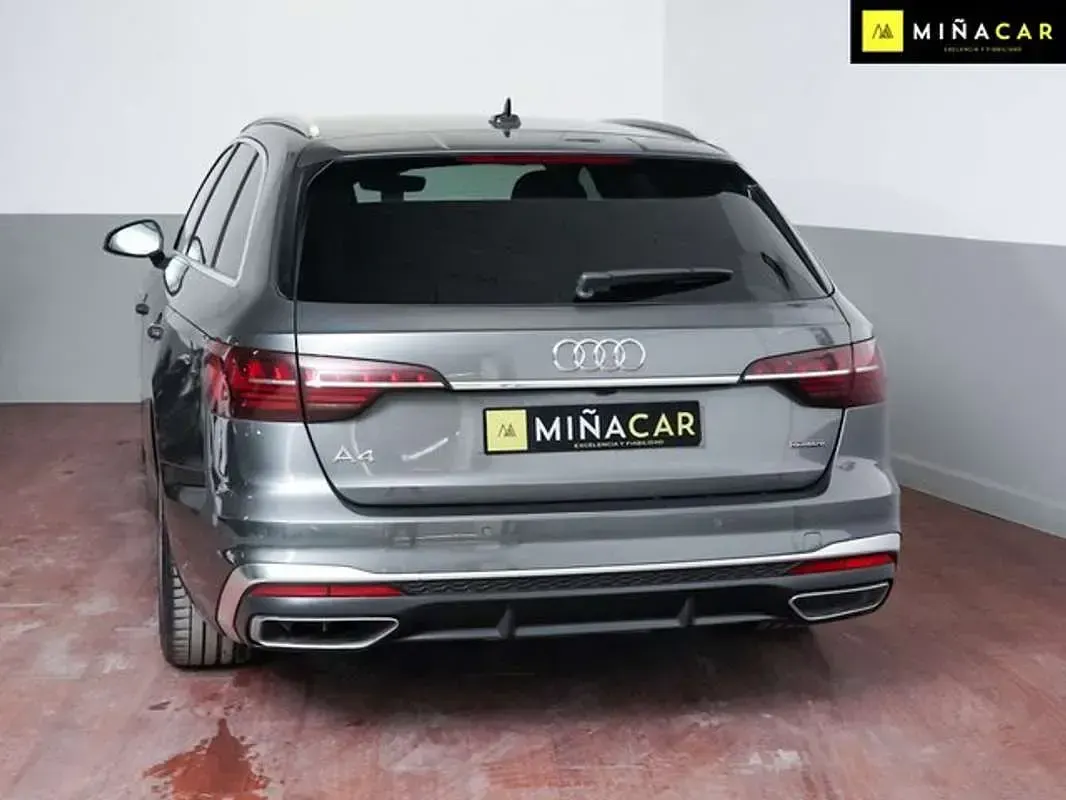 Usado Audi A4 S-Line 204 CV (150 kW) 2024 Gris Familiar
