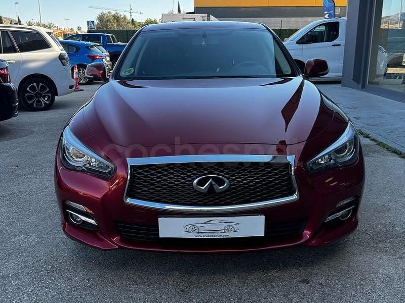 Usado Infiniti Q50 170 CV (125 kW) 2014 Granate Berlina