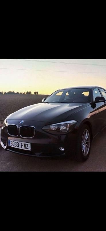 Usado BMW 116 116 CV (85 kW) 2014 Negro Utilitario
