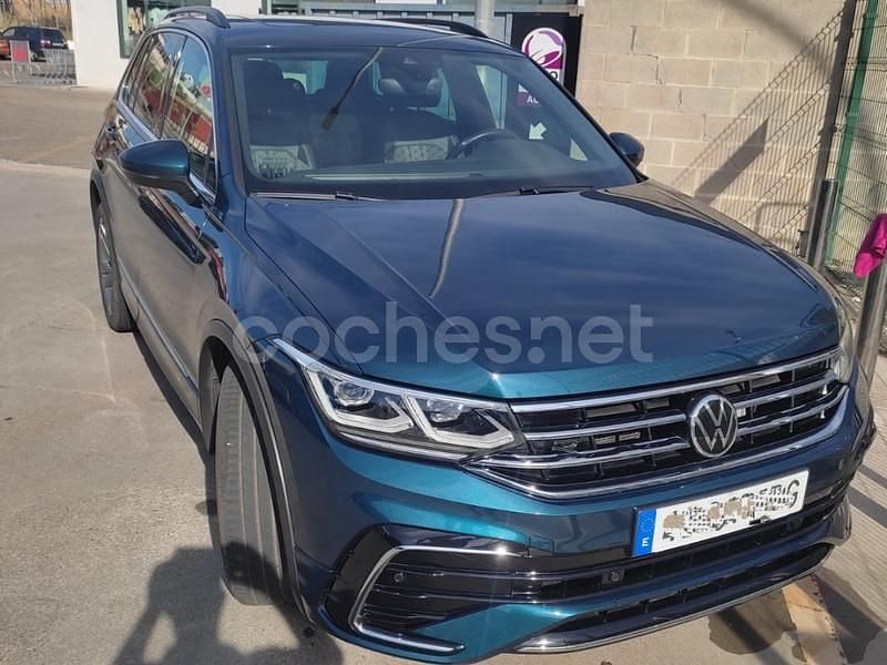Usado VW Tiguan R-line 245 CV (180 kW) 2022 Azul SUV