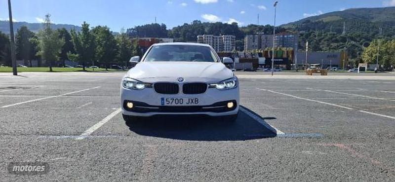 Usado BMW 320 190 CV (139 kW) 2017 Blanco Berlina