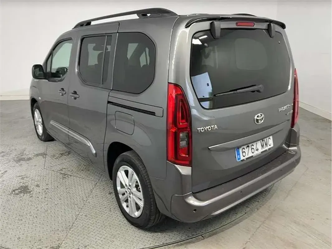 Usado Toyota Proace City Active 50 kW (68 CV) 2023 Monovolumen