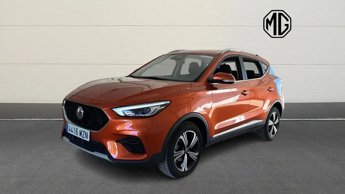 Usado MG ZS Comfort 106 CV (77 kW) 2025 Naranja SUV