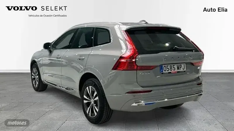 Usado Volvo XC60 Core 253 CV (186 kW) 2024 Gris SUV