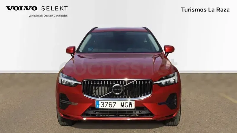 Usado Volvo XC60 Core 197 CV (144 kW) 2023 Rojo SUV
