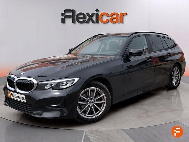 Usado BMW 318 150 CV (110 kW) 2022 Negro Familiar