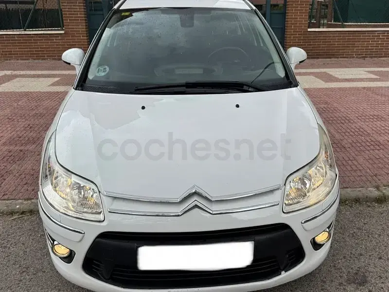 Usado Citroën C4 Exclusive 110 CV (80 kW) 2009 Blanco Berlina