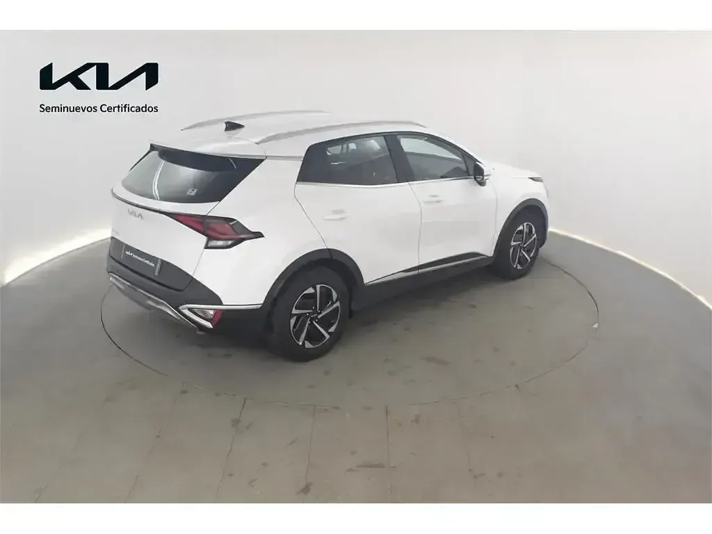 Usado Kia Sportage 160 CV (117 kW) 2025 Blanco SUV