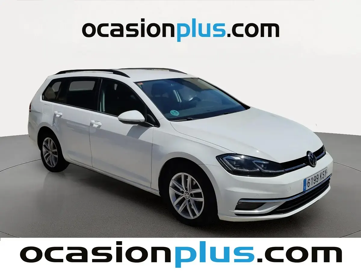 Usado VW Golf Sportsvan Advance 115 CV (84 kW) 2019 Blanco Monovolumen