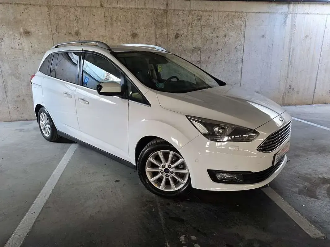 Usado Ford C-MAX Titanium 125 CV (91 kW) 2016 Blanco Monovolumen