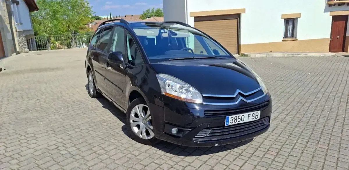 Usado Citroën Grand C4 Picasso 109 CV (80 kW) 2007 Negro Monovolumen