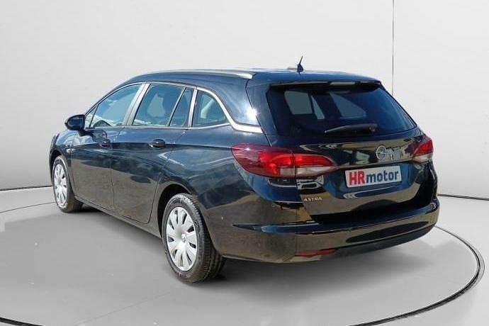 Usado Opel Astra S 110 CV (80 kW) 2020