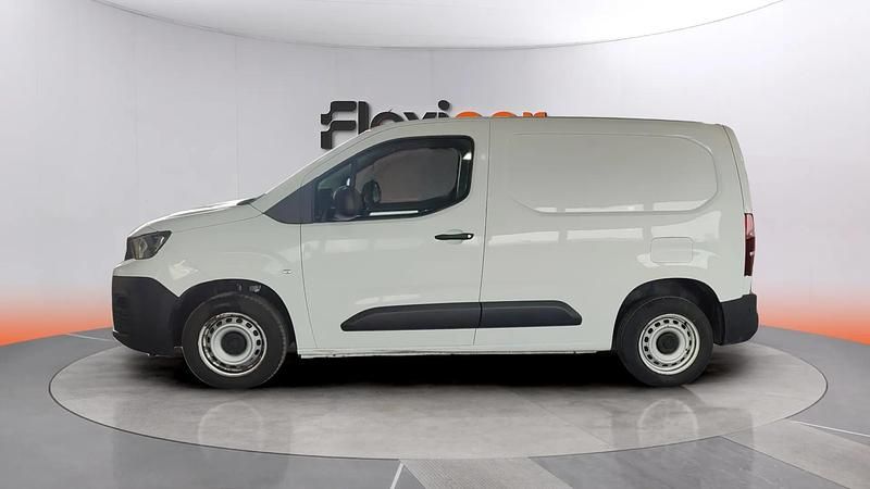 Usado Peugeot Partner Premium 110 CV (80 kW) 2021 Blanco Monovolumen