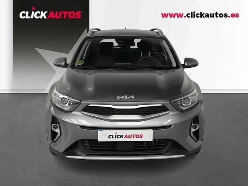 Usado Kia Stonic Active 101 CV (74 kW) 2025 Gris SUV
