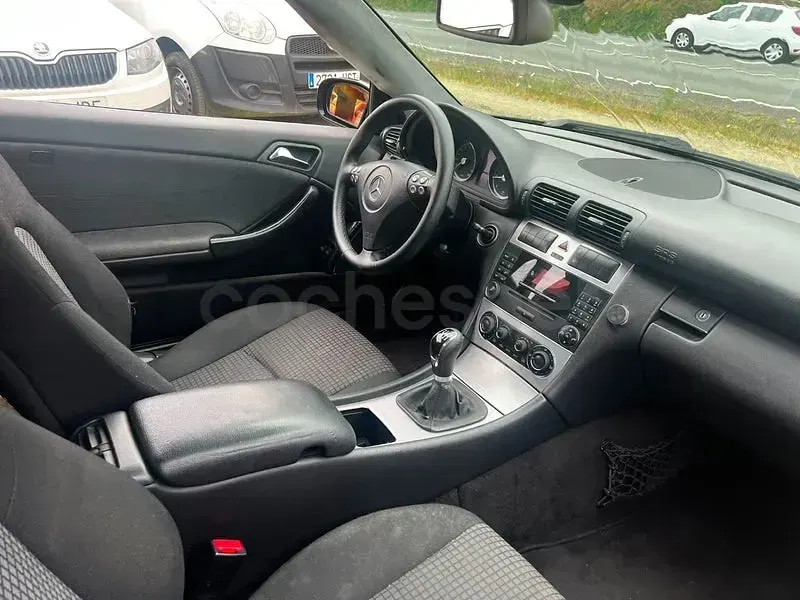 Usado Mercedes C180 Sport Edition 143 CV (105 kW) 2005 Negro Berlina